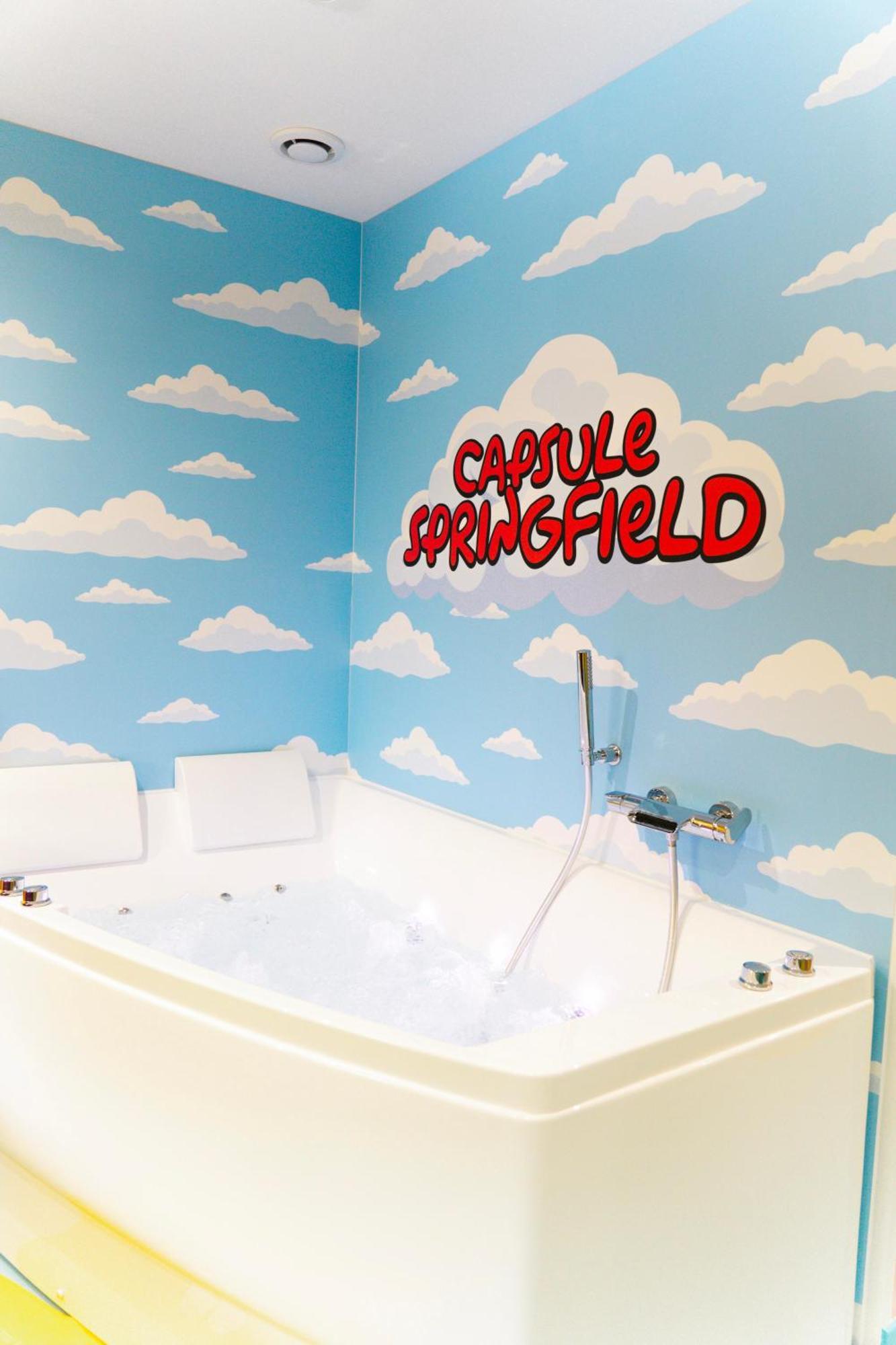 Capsule Springfield - Balneo -Sauna - Billard Douai Exterior foto